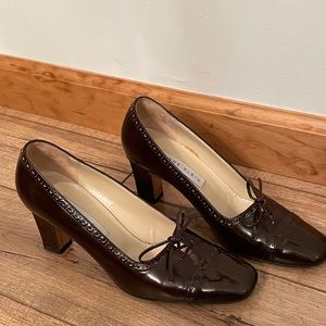 ANNE KLEIN Brown Leather pumps